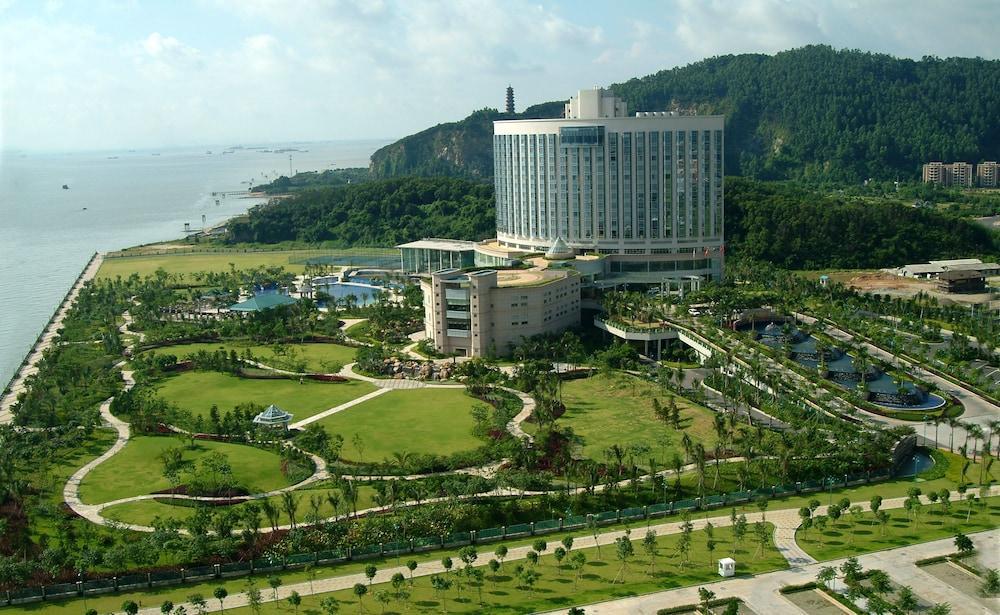 Guangzhou Nansha Grand Hotel Exterior photo