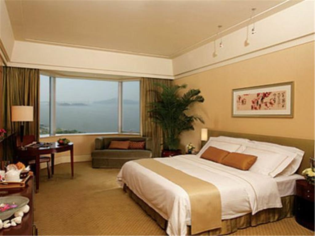 Guangzhou Nansha Grand Hotel Room photo